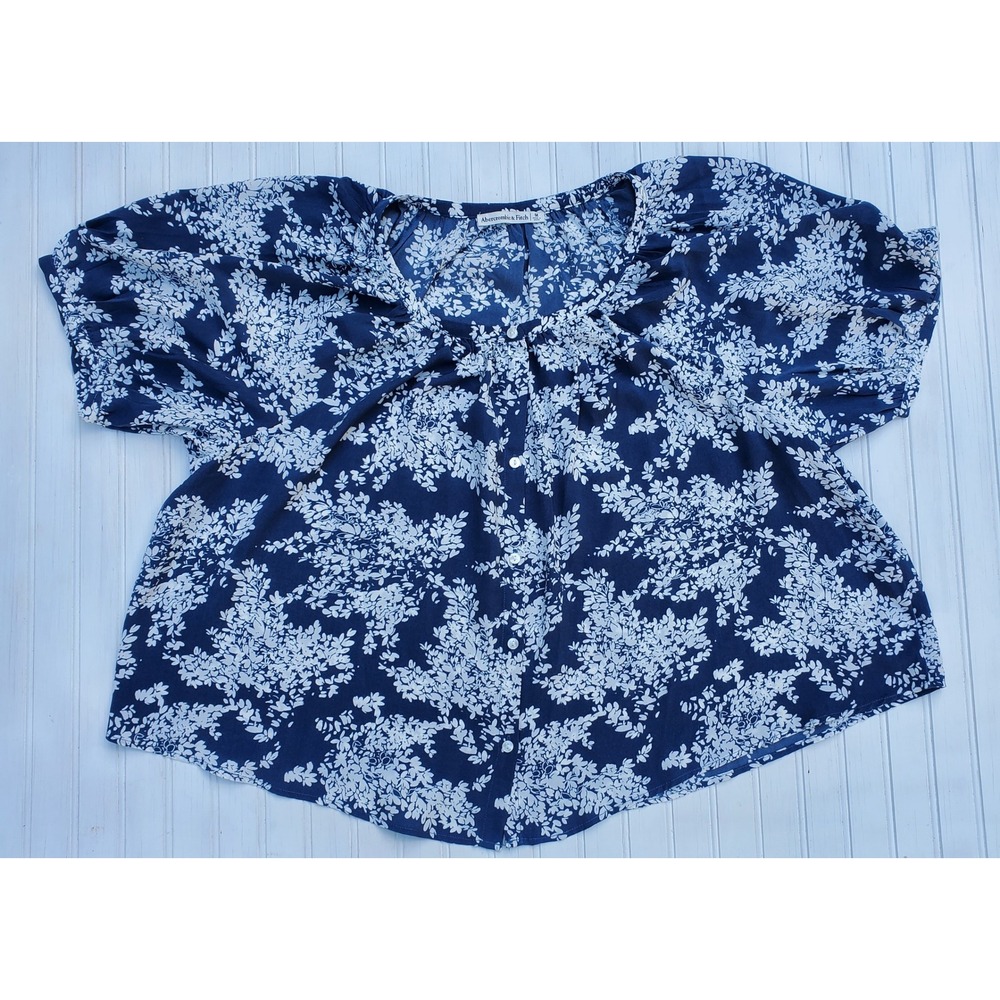 Abercrombie & Fitch Navy Blue Floral Button Front Puff Sleeve Blouse‎ Womens M
